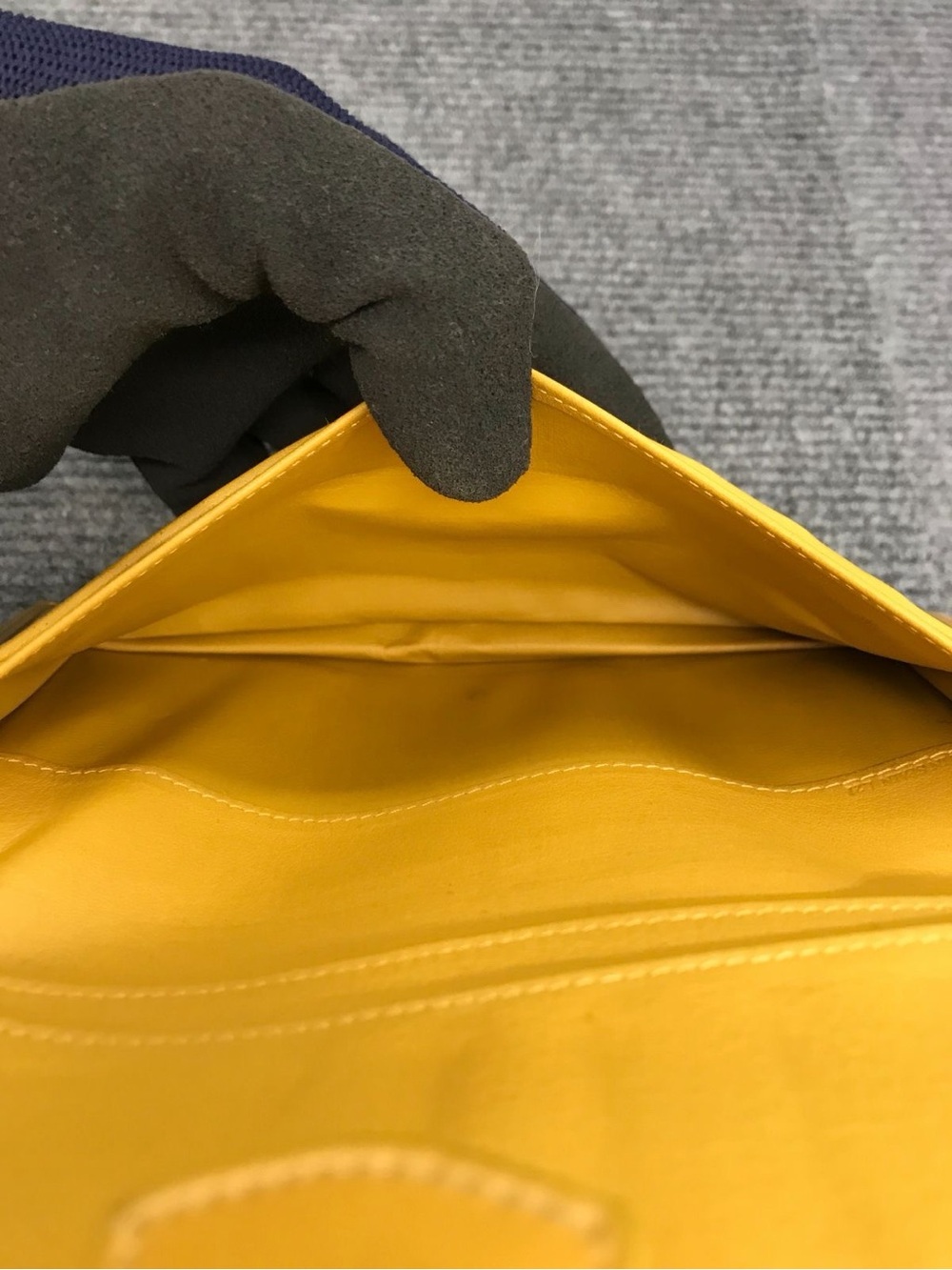 Loewe Vintage Mustard Yellow Leather Continental Wallet Snap Closure - Picture 8 of 15